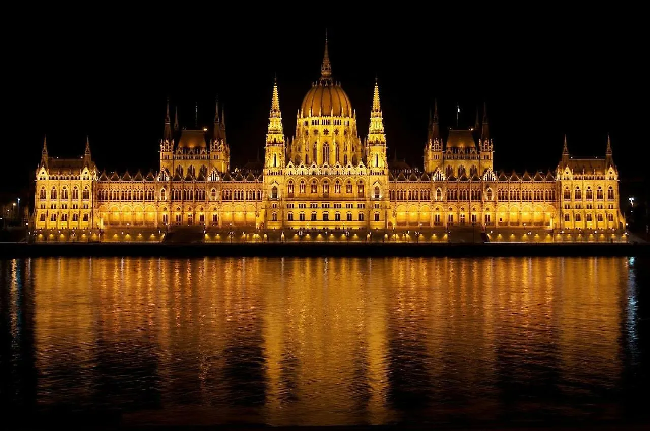 Diamond Residence - Castle Muranyi Budapest 0*,